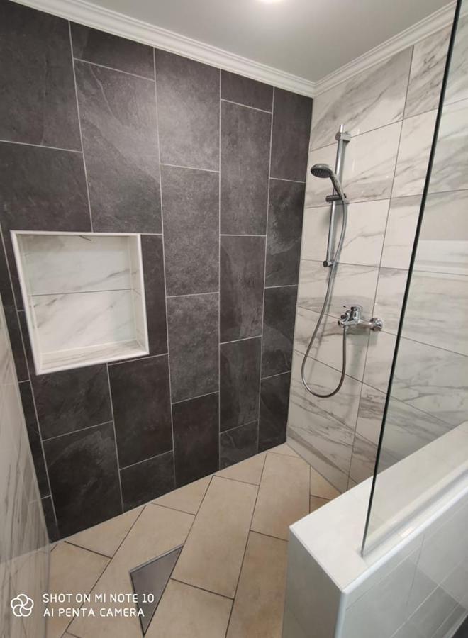 Fuered Apartmanhaz Balatonfured