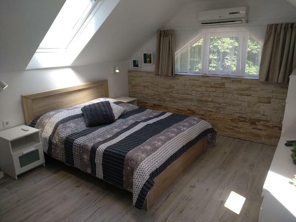 Fuered Apartmanhaz Apartment